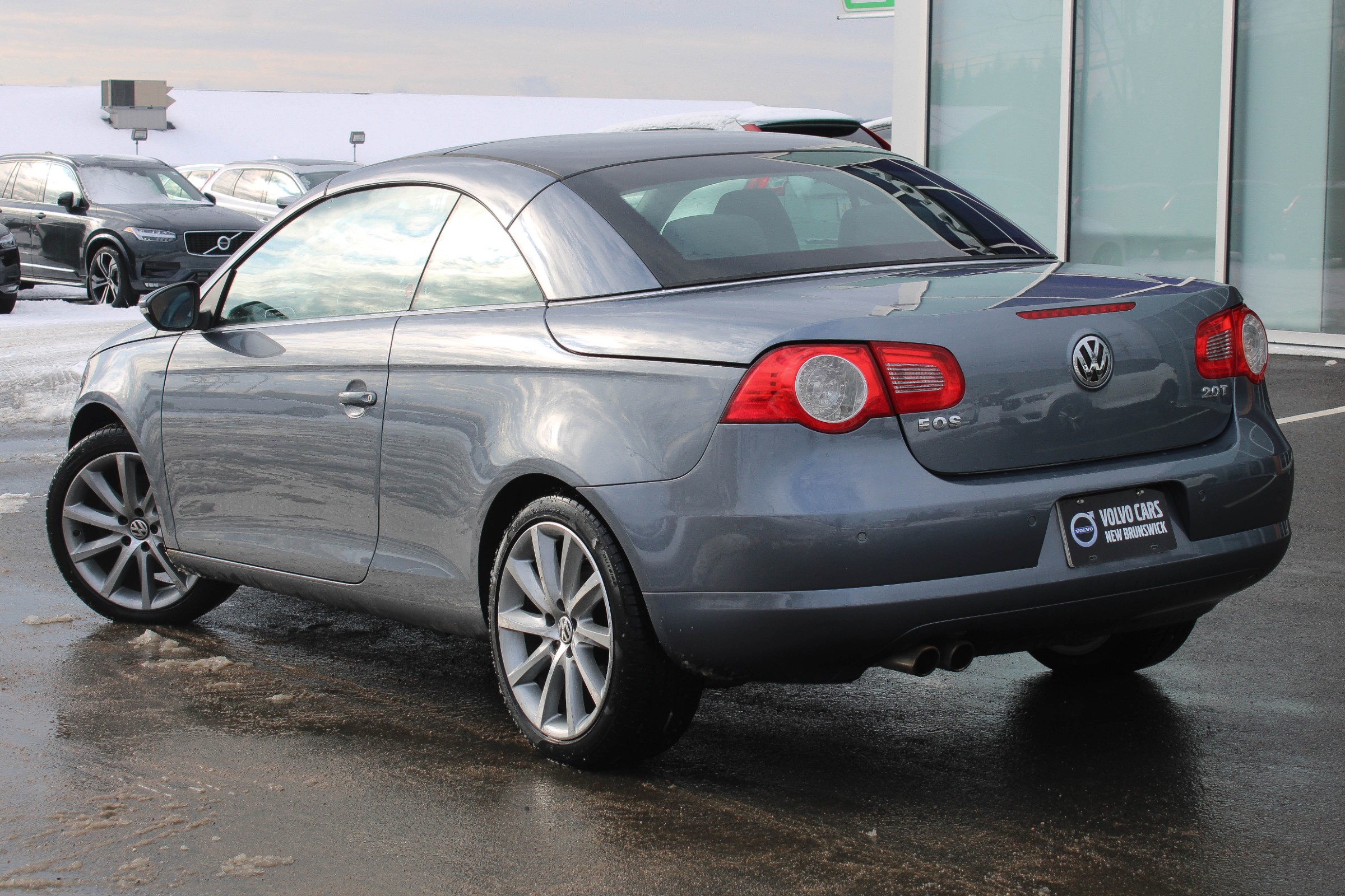 Pre-Owned 2009 Volkswagen Eos 2.0 TSI Silver-Red Edition Sport in ...