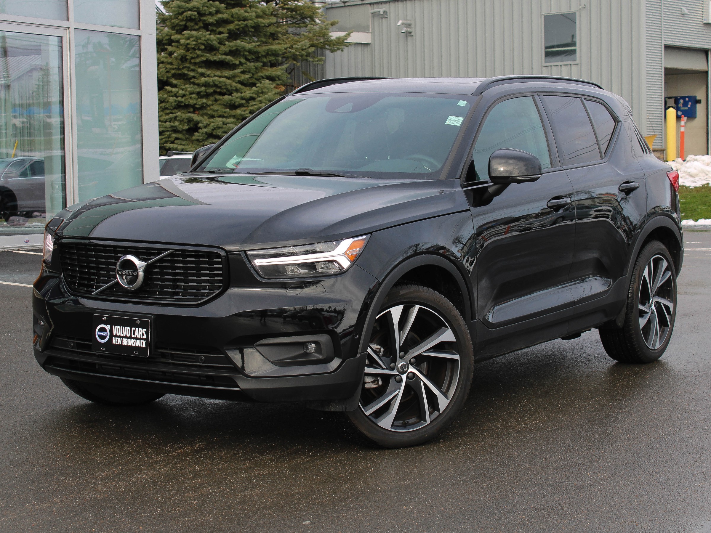 Certified Pre-Owned 2019 Volvo XC40 T5 R-Design Compact Luxury Sport ...